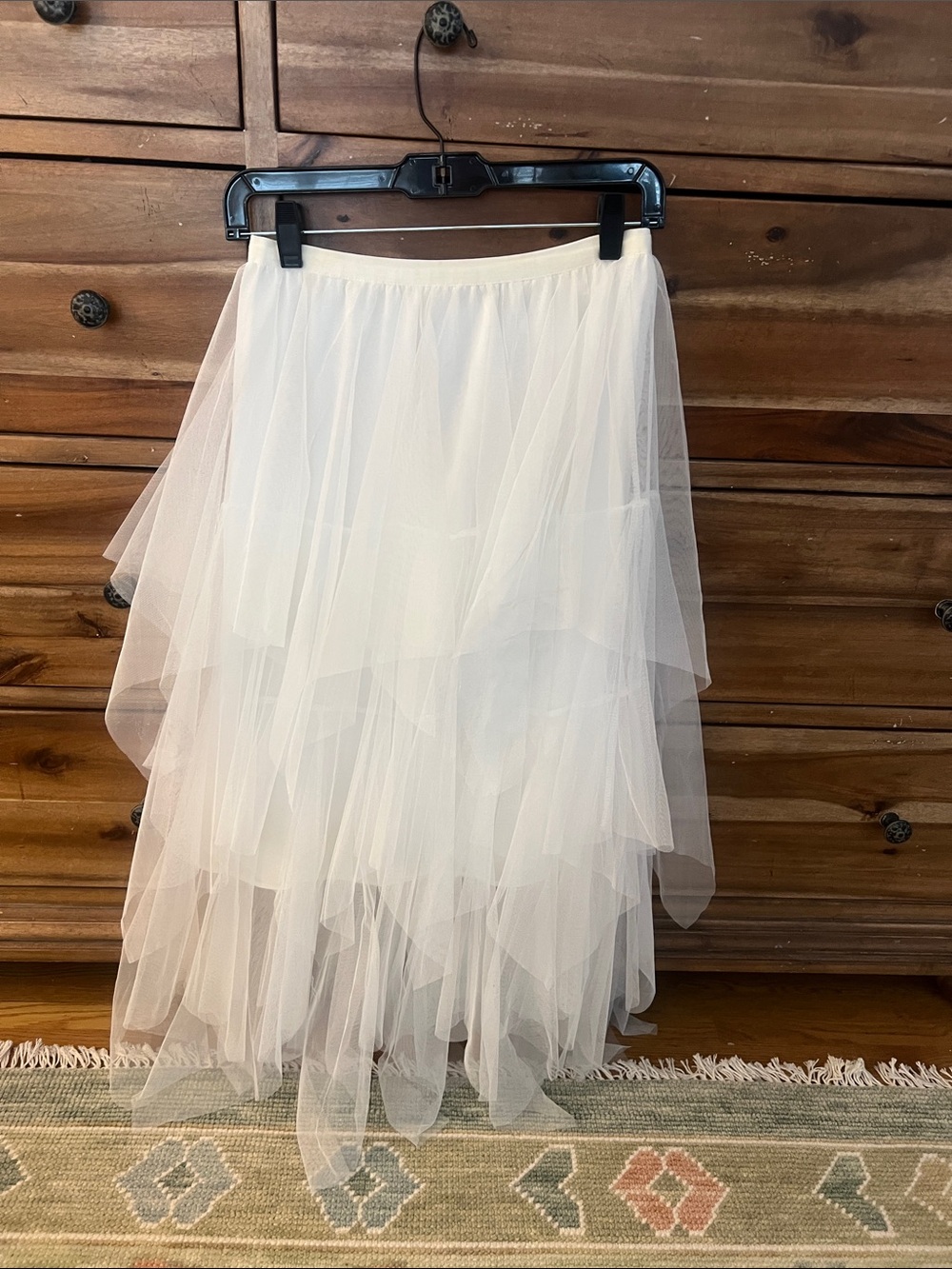 Tommy Lynn London White Tulle Midi Skirt – Size Large